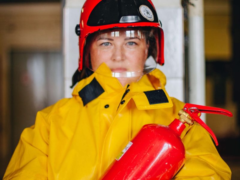 firewoman-yellow-red (1)